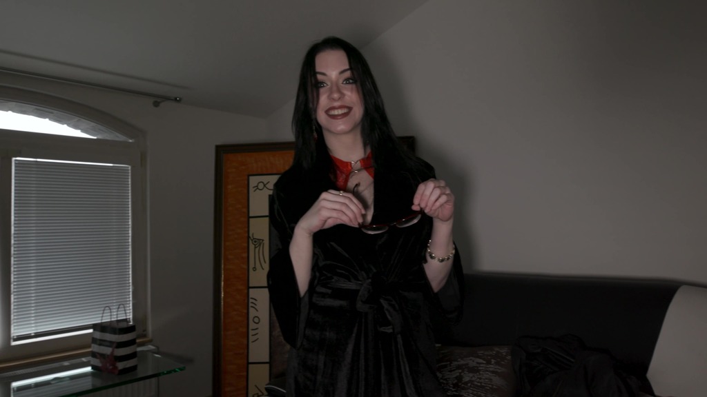 Silvia Dellai's Anal & Piss 2021 Christmas with GONZO SZ2788 (AnalVids.com) Silvia Dellai's Anal & Piss 2021 Christmas with GONZO SZ2788